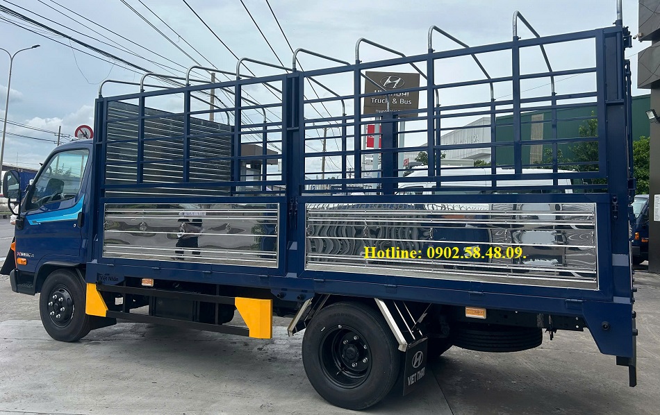 THÙNG MUI BẠT N550L